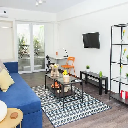 Apartment Cute Studio Located In The Vibrant Kolonaki District Of Athens